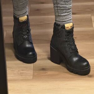 Gucci Black Lace Up Boots